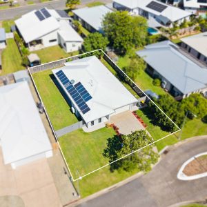9 Quarterdeck Street, Trinity Beach, QLD 4879 AUS