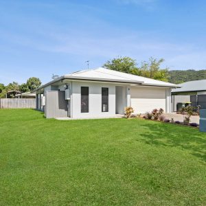 9 Quarterdeck Street, Trinity Beach, QLD 4879 AUS