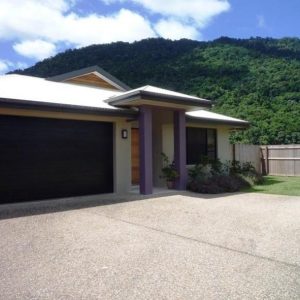 22 Heysen Close, Redlynch, QLD 4870 AUS