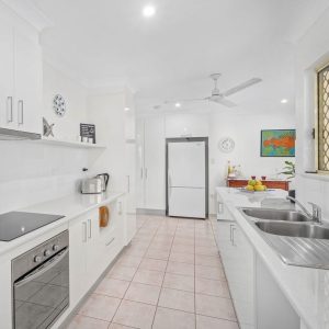 1 Sago Close, Palm Cove, QLD 4879 AUS