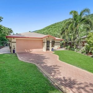 1 Sago Close, Palm Cove, QLD 4879 AUS