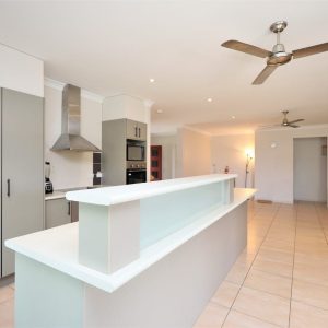 4 Turon Close, Bentley Park, QLD 4869 AUS