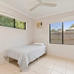 41 Huntley Crescent, Redlynch, QLD 4870 AUS