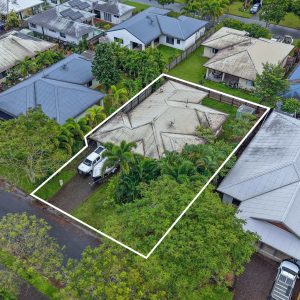 41 Huntley Crescent, Redlynch, QLD 4870 AUS