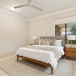 41 Huntley Crescent, Redlynch, QLD 4870 AUS