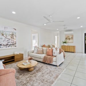 12 Landsborough Drive, Smithfield, QLD 4878 AUS