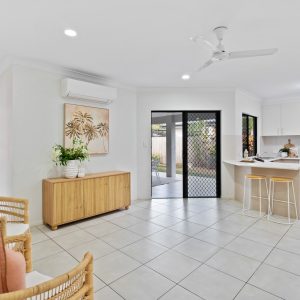 12 Landsborough Drive, Smithfield, QLD 4878 AUS