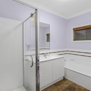 50 Golden Grove Drive, Bentley Park, QLD 4869 AUS