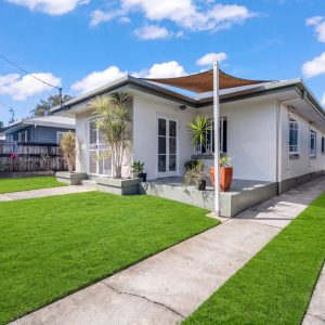 80 Mayers Street, Manunda, QLD 4870 AUS