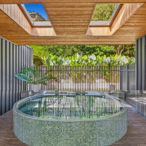 254 Toogood Road, Bayview Heights, QLD 4868 AUS