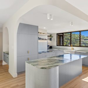 254 Toogood Road, Bayview Heights, QLD 4868 AUS
