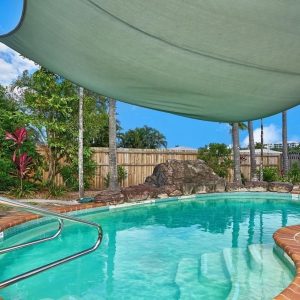 15/401-409 Mccoombe Street, Mooroobool, QLD 4870 AUS