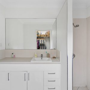 60 Whereat Road, Bentley Park, QLD 4869 AUS