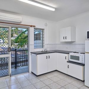 3/390 Mayers, Edge Hill, QLD 4870 AUS