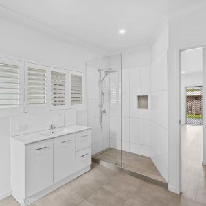 18 Wewak Street, Trinity Beach, QLD 4879 AUS