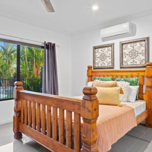 30-32 Nicholas Street, Clifton Beach, QLD 4879 AUS