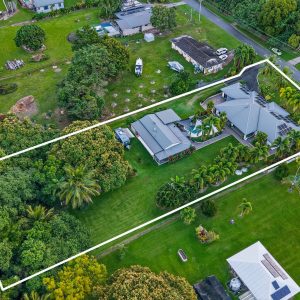 30-32 Nicholas Street, Clifton Beach, QLD 4879 AUS