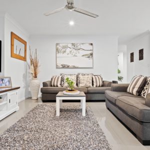 30-32 Nicholas Street, Clifton Beach, QLD 4879 AUS