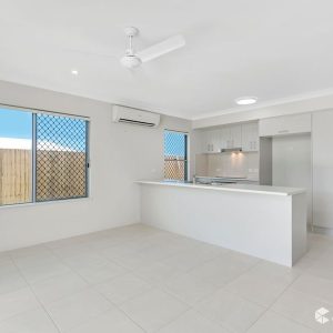 15 Eluma Mews, Smithfield, QLD 4878 AUS