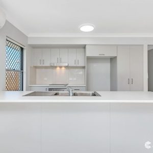 15 Eluma Mews, Smithfield, QLD 4878 AUS