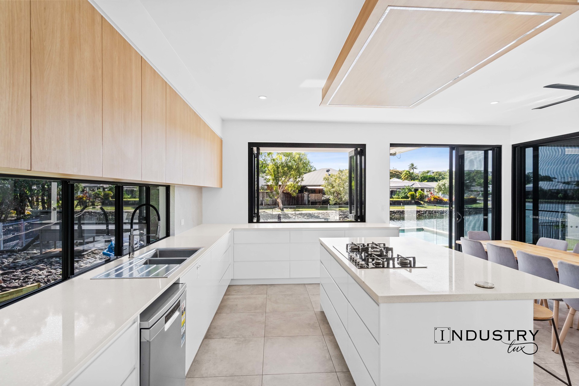 34 Blue Water Lane, Trinity Beach - Thumbnail 6
