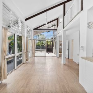 4/7 Hibiscus Lane, Holloways Beach, QLD 4878 AUS