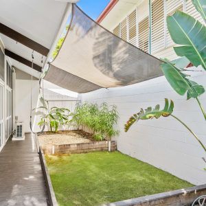 4/7 Hibiscus Lane, Holloways Beach, QLD 4878 AUS