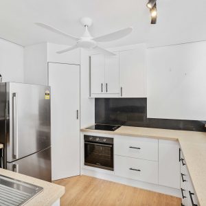 4/7 Hibiscus Lane, Holloways Beach, QLD 4878 AUS