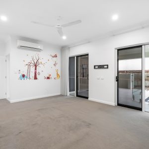 8 Headsail Drive, Trinity Beach, QLD 4879 AUS