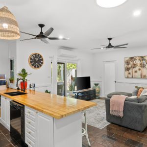 84 Baronia Crescent, Holloways Beach, QLD 4878 AUS