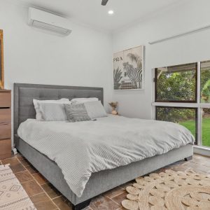 84 Baronia Crescent, Holloways Beach, QLD 4878 AUS