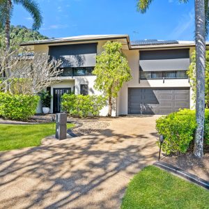 20 Lookout Terrace, Trinity Beach, QLD 4879 AUS