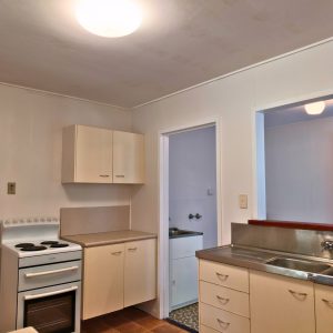 7 Buckley Street, Yorkeys Knob, QLD 4878 AUS