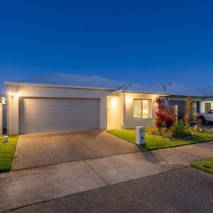 21 Rockingham Parade, Smithfield, QLD 4878 AUS