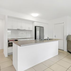 15 Ainscow Drive, Bentley Park, QLD 4869 AUS