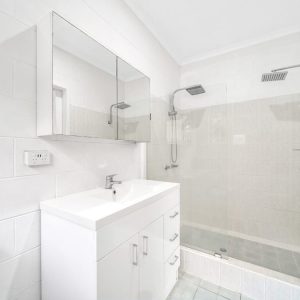 77 Bathurst Drive, Bentley Park, QLD 4869 AUS