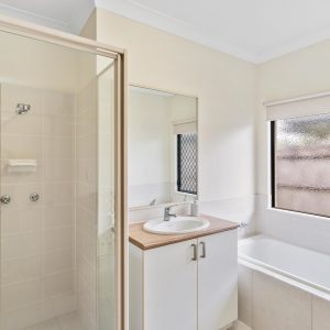 38 Quartzborough Promenade, Trinity Park, QLD 4879 AUS