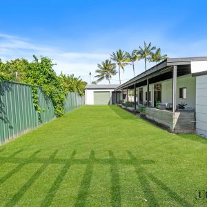 8 Katandra Close, Trinity Beach, QLD 4879 AUS