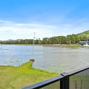 11 Wakepark Lane, Smithfield, QLD 4878 AUS
