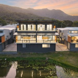 7 Wakepark Lane, Smithfield, QLD 4878 AUS