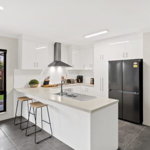 26 Kingsborough Pass, Trinity Park, QLD 4879 AUS
