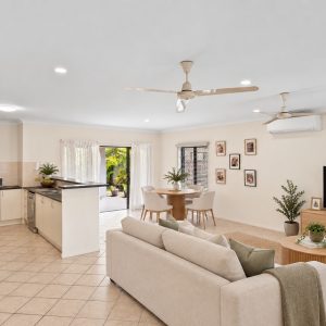 8 Venice Close, Kewarra Beach, QLD 4879 AUS
