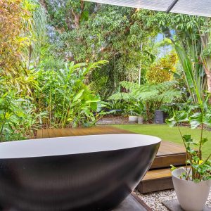 263 McLeod Street, Cairns North, QLD 4870 AUS