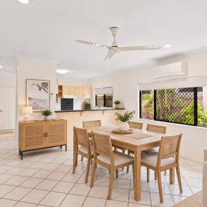8 Cowie Close, Bentley Park, QLD 4869 AUS
