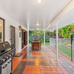 52 Satellite Street, Clifton Beach, QLD 4879 AUS