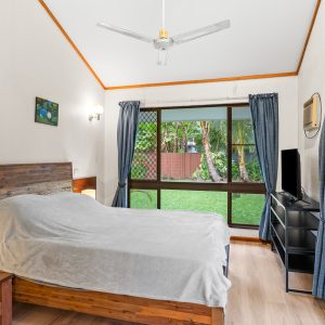 52 Satellite Street, Clifton Beach, QLD 4879 AUS