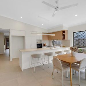 10 Sandbar Avenue, Kewarra Beach, QLD 4879 AUS