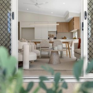 10 Sandbar Avenue, Kewarra Beach, QLD 4879 AUS
