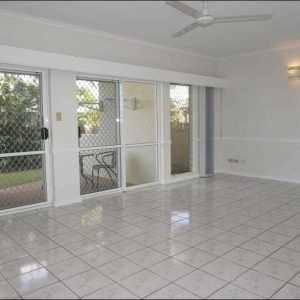1/4-6 Brown Street, Woree, QLD 4868 AUS