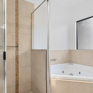 28 Waterlilly Street, Kewarra Beach, QLD 4879 AUS